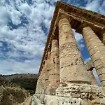 Viloka Sicilian Calatafimi